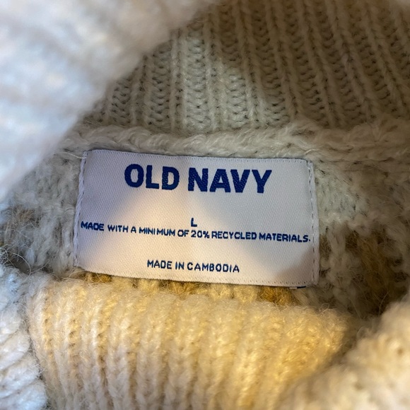 Old Navy Cozy Fair Isle Cable-Knit Turtleneck Sweater for Women / Size Large - Picture 7 of 10